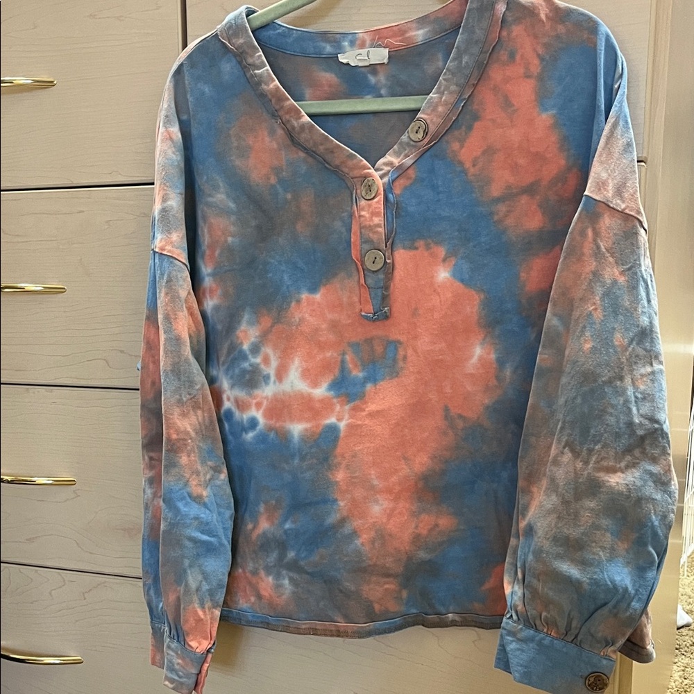 Easel Los Angeles brand tie-dye sweatshirt, size small